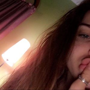 Meet your Posher, Zoe